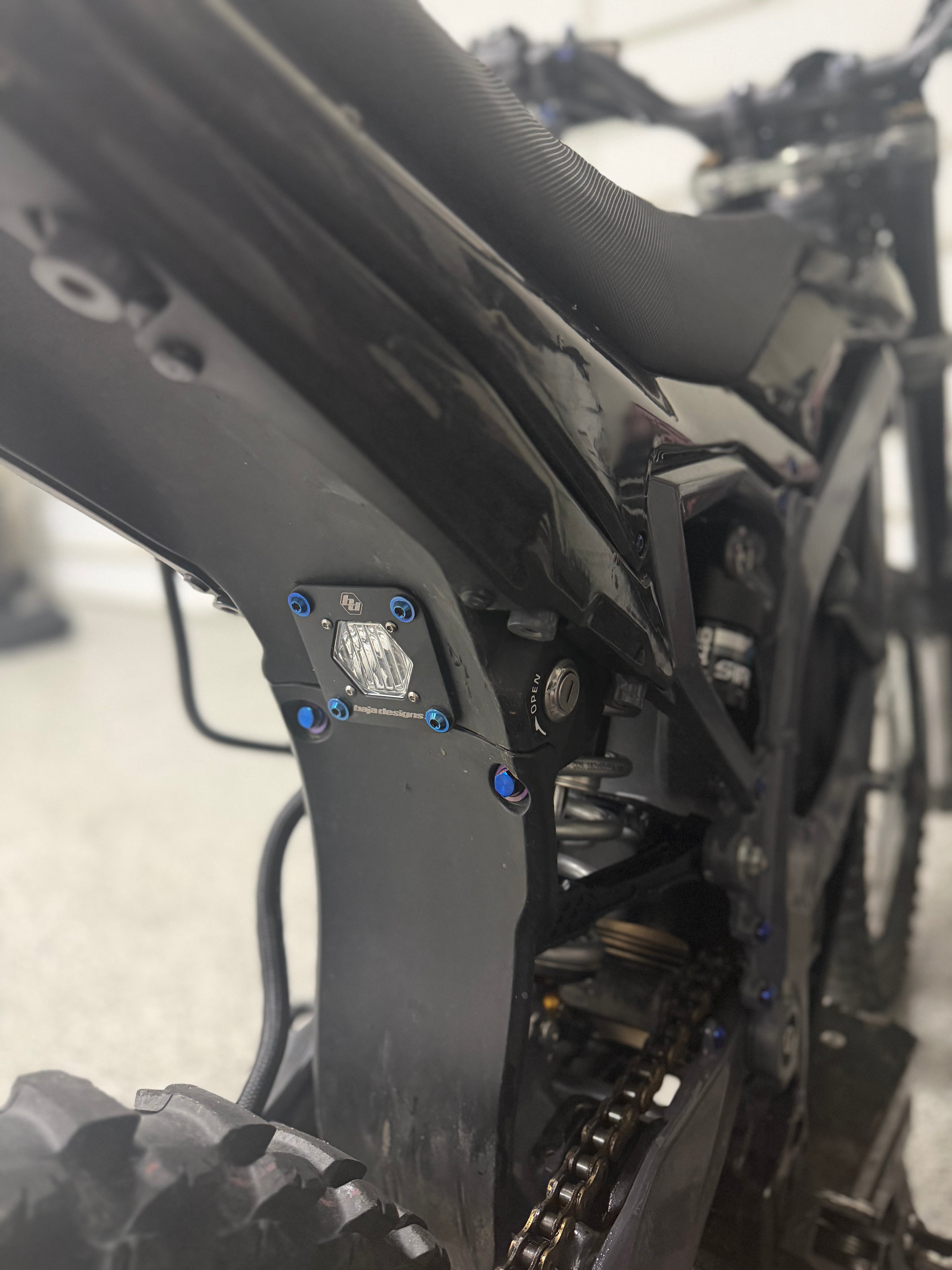 Baja s1 Rocklight Kit